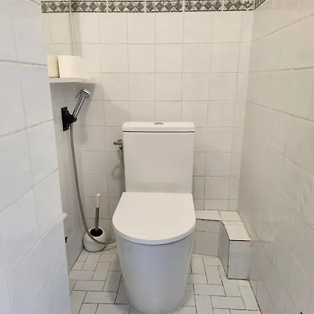 Air-conditioned Near Sea 4-6 People Apartment Nice
