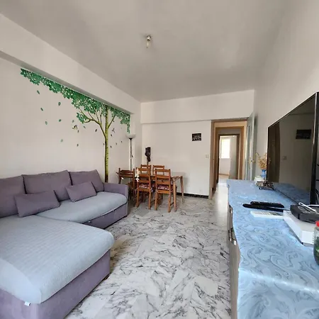 Apartment Air-conditioned Near Sea 4-6 People Nice